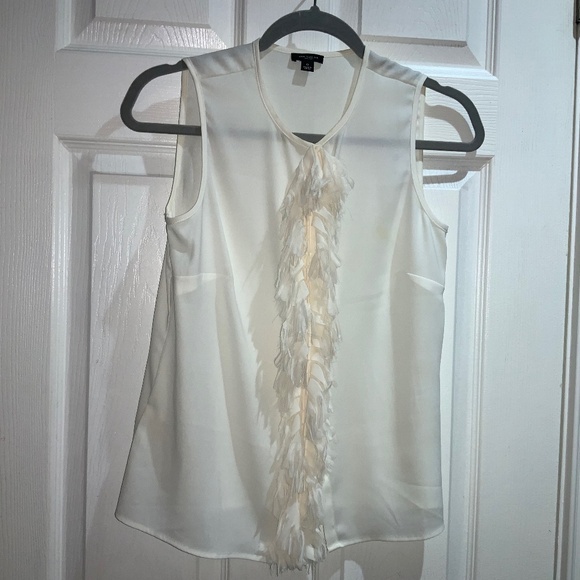 Ann Taylor cream sleeveless covered button ruffle front blouse Sz 0 career - Picture 1 of 6